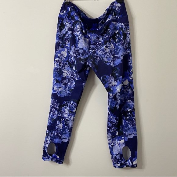 Lolë Eliana Cropped Leggings - Picture 3 of 5